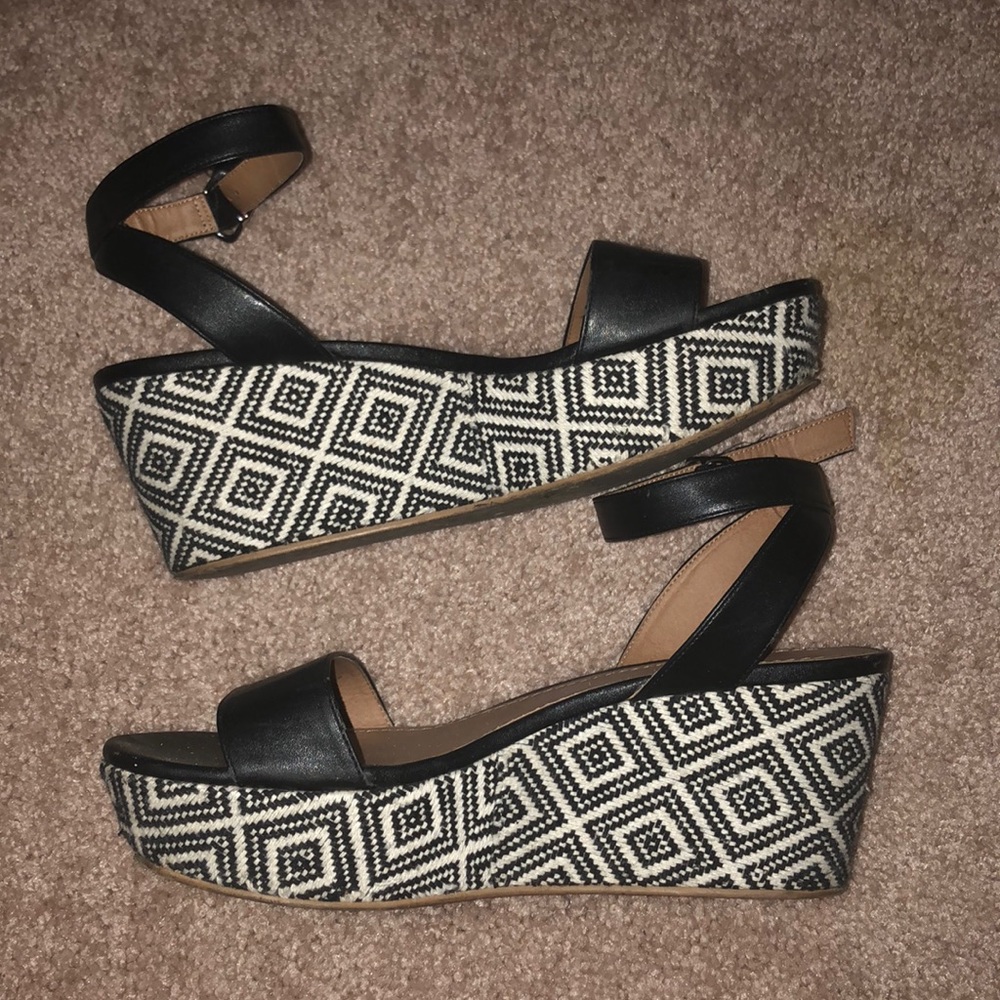 14th & Union platform sandals